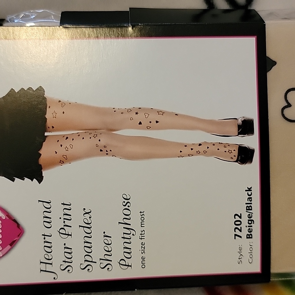 HEART & STAR SPANDEX SHEER PANTYHOSE - Picture 3 of 3